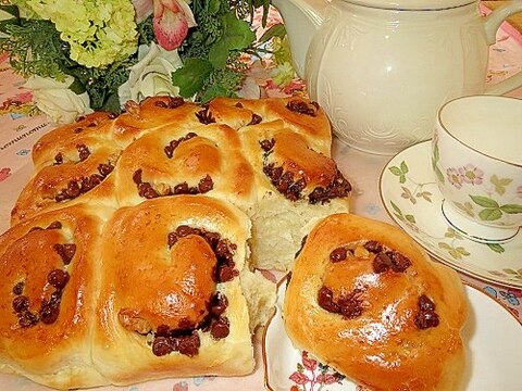 子どもも大好き!チョコチップのくるくるちぎりパン♪